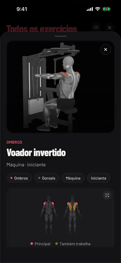 O vídeo de execução de um exercício rodando dentro do app, com os músculos que ele trabalha